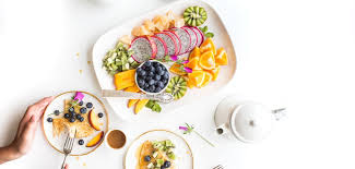 Yg pnting niatnya mulia daripada ketika berbuka smua makanan dihajar sembarangan karena kalap tidak bisa menahan diri kan justru hal begitu yang merusak kesehatan. 6 Tips Diet Saat Puasa Cobain Deh Godaily