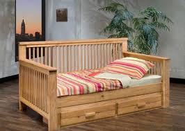 Lakeland furniture, oldham, united kingdom. Solid Wood Natural Daybed With Two Drawers Downtown Lakeland For Sale In Lakeland Florida Classified Americanlisted Com