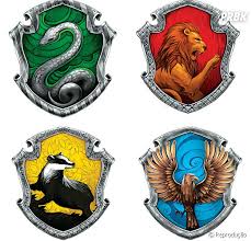 | see more about harry potter, hogwarts and houses. Teste Harry Potter Quanto Conhecimento Voce Tem Sobre As Casas De Hogwarts Purebreak