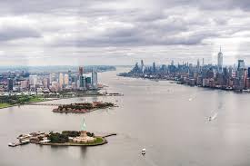 Your privacy is important to us. New York City Small Group Big Apple Helicopter Tour 2021