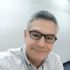 J.Crew Mercantile Men's Classic-Fit Long-Sleeve Stretch Printed Poplin  Shirt, Cragmore Floral Peri Salt, XS : Amazon.ae: Fashion