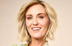 Worth Watching: 'Watership Down,' 'Madam Secretary's 100th Episode, A Final  Weekend of Christmas Movies