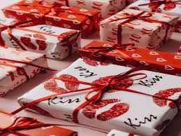 To help you find the perfect present for the man. Valentine S Day Gift For Him Gifts That Can Make His Day Special Most Searched Products Times Of India