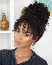 Whatever the case may be curls can offer lots of different looks for updos. Das Geheimnis Zu Erstaunlichem Lockigem Haar Curly Hair Styles Naturally Curly Hair Photos Curly Crochet Hair Styles