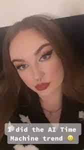 Jeanette Sadler's Instagram, Twitter & Facebook