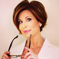 Learn how to cut bob haircuts for women. Dominique Sachse Dominiquesachse Instagram Photos And Videos Short Hair Styles Hair Photo Hair Styles