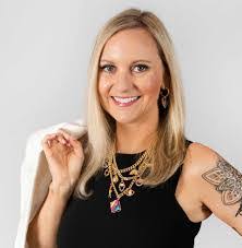 Chelsea Erb's Instagram, Twitter & Facebook