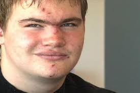 Media dis&dat: Pope urged to give advice about churchgoers with autism