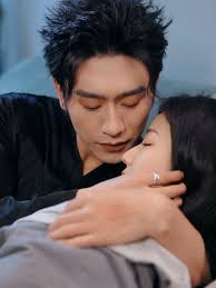 Chen Si: The Heart's Tug-of-War in C-Drama