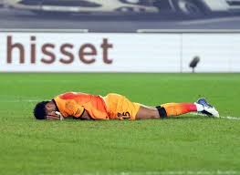 Cimbom edits kanalin eklediyi ryan donk tüm raconlari (mert hakan, serdar aziz) 2021 donk./p>. Galatasaray Dan Derbide Penalti Itirazi Taraftarlar Sosyal Medyada Isyan Etti Son Dakika Spor