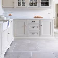 Earl Grey Limestone Natural Stone Flooring Hm Stone Library 11 Grey Kitchen Floor Kitchen Flooring Stone Kitchen Floor