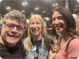 Courtesy of Linda Iroff: On the way to the final day of Fanboy Expo  Orlando, her daughter Joy Stover rescued a tiny kitten crossing the  highway. 🐾 The lucky little traveler not