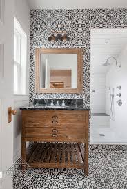15+ black and white tile options that are perfect for powder rooms and bathrooms. Beautiful Bathrooms With Black And White Cement Tile
