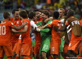 Copa do mundo da fifa brasil 2014 pt. Campionatul Mondial De Fotbal 2014 Olanda S A Calificat In Semifinalele Cupei Mondiale Dupa 4 3 Cu Costa Rica Stirileprotv Ro