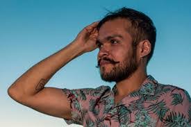 Van Pratt's Instagram, Twitter & Facebook