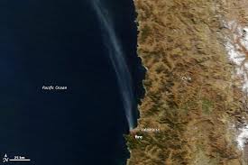 Miembros de las familias que habitaban valparaíso recuperan entre los escombros artículos personales perdidos en las ruinas de lo que fue su casa, destruida por un incendio durante la noche. Gran Incendio De Valparaiso Wikipedia La Enciclopedia Libre