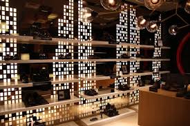 Democrata Shoe Store At Plaza Indonesia By Acrd Jakarta Indonesia Newly Open The First Democrata Shoe Store At Retail Design Shoe Store Retail Design Blog