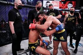 Mckee, with official sherdog mixed martial arts stats, photos, videos, and more for the featherweight fighter from. Patricio Freire Vs A J Mckee Tourney Final Set For Bellator 263 On July 31