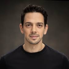 Maninder Dhaliwal's Instagram, Twitter & Facebook