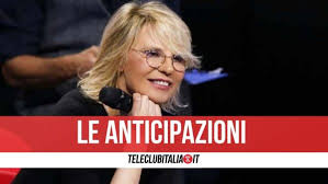 Dopo svariati anni la trasmissione che ha scoperto il reality show musicale in italia torna protagonista su canale5. Amici 2021 Maria De Filippi Da Al Via Al Serale Gli Ospiti E Nuovi Giudici