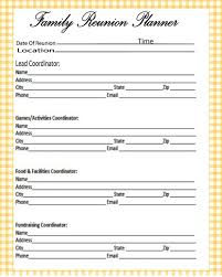 They are completely free and can be customized for your family. Family Reunion Printables Aaaaa Plus Family Reunion Planning Family Reunion Invitations Family Reunion Themes
