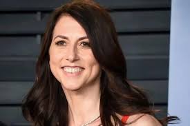 Mekenzi Skot donirala 20 miliona dolara državnim školama u Kentakiju