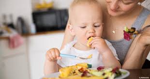 5 خطوات ليكون طعام طفلك خالي ا من أي مواد حافظة سوبر ماما