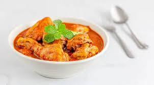 Kemudian ungkep ayam sampai empuk dan air menyusut habis tersisa bumbu halusnya. Resep Ayam Kuah Santan Pedas Lezat Lifestyle Fimela Com