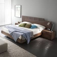 غرائب وعجائب المرسال