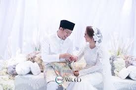 Sari yanti enggan ulas lanjut kisah kemelut rumah. Jep Sepahtu Sari Yanti Sah Bergelar Suami Isteri 35 Gambar Hd Akhirnya Pelawak Jep Sepahtu Dan Sari Yanti Selamat Bergelar Suami Isteri Sebentar Tadi Suami