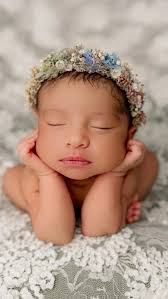 Can you believe this was taken just a feed days after birth? 😭 They grow  this fast in a blink; let's keep them this small forever. #newbornsession  #newbornportraits #wichitaphotographer #babyphotoshoot #capturethemoment  #kansasphotographer #