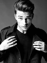 Harvey Newton Haydon For Smog Autumn 2013 At New Yorker Photography Poses For Men Portrait Photography Poses Portrait Photography Men