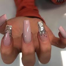 Black Celebrities Who Brutally Slayed The 2020 Oscars Red Carpet In 2020 Nail Designs Summer Blush Nails Nail Designs
