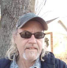 Where to buy live minnows for fishing in Illinois?