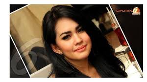 Artis-artis Cantik Ini Anti Rayakan Valentine