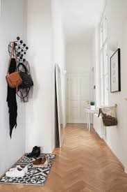 Vitra Hang It All Garderobe Esche Schwarz Schwarz Schmaler Flur Gestalten Flur Gestalten Enge Gange