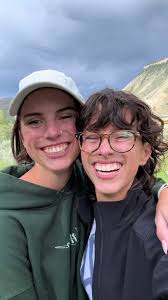 #twin #twinsister #twinreveal #nonbinary #theythem #enby #lgbt #lgbtq  #queer #gay #trans #transmasc #lesbian #lgbtqia @Lex Bush