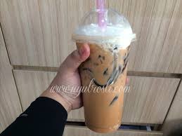 Смотрите примеры перевода air teh в bukanlah saya bermaksud yang'uncle sam'boleh melawan dari kerusi, sambil minum air teh ais, sebab saya tidak. Teh Ais Madu Yang Padu Uyulrosli Dot Com