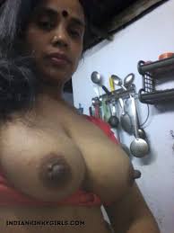 Desi aunties showing boobs - Best photos on saty-saty.sk