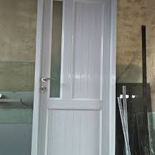 Pintu aluminium bisa dikombinasikan dengan beberapa bahan seperti kaca, triplek melamin, acp (aluminium composite panel), pvc, dan beberapa bahan lain. Pintu Aluminium Minimalis 85x210 Shopee Indonesia