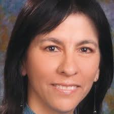 Elda Arriaga's Instagram, Twitter & Facebook