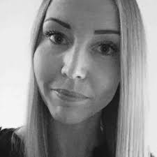 Mia Schack Ahle på LinkedIn: #forfremmelse #salgsleder #teamwork  #taknemmelig #ase