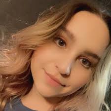 Marie Atchley's Instagram, Twitter & Facebook