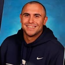 Karl Ely's Instagram, Twitter & Facebook