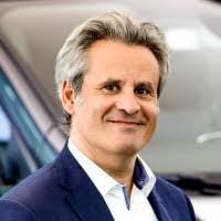 Chris Arnaud's Instagram, Twitter & Facebook