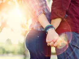 You can make a leo man fall in love with you by showing off your love of travel, adventure and pushing your limits. How To Tell When A Leo Man Is Testing You