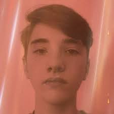 When did Aiden Davis start making music?