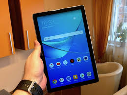 With the active pen, you can take handwritten notes, draw and more. Huawei Mediapad M5 Pro Review The Android Fan S Ipad Pro Pocketnow