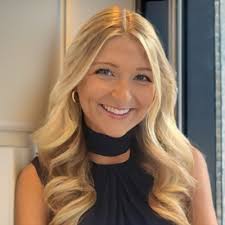 I'm so excited to announce that I will be working for LVMH as a Wholesale  Assistant at Nicholas Kirkwood starting right after graduation!