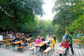 Located in the south west of berlin's popular tiergarten park not far from many of berlin's attractions, it is the perfect place to rest and recuperate after a day of sightseeing. Neuen See Berlin